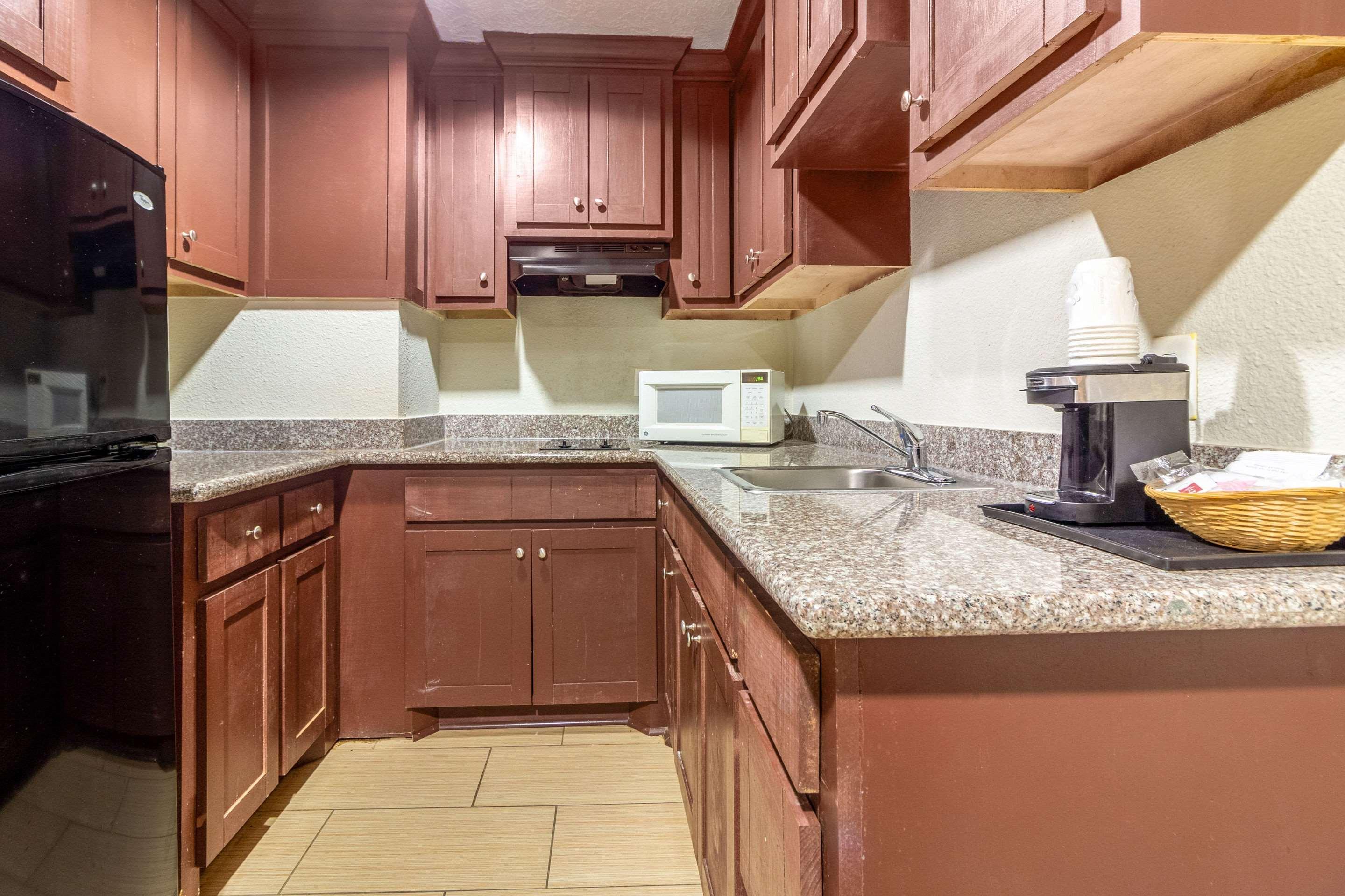 Rodeway Inn & Suites Houston Near Medical Center Dış mekan fotoğraf
